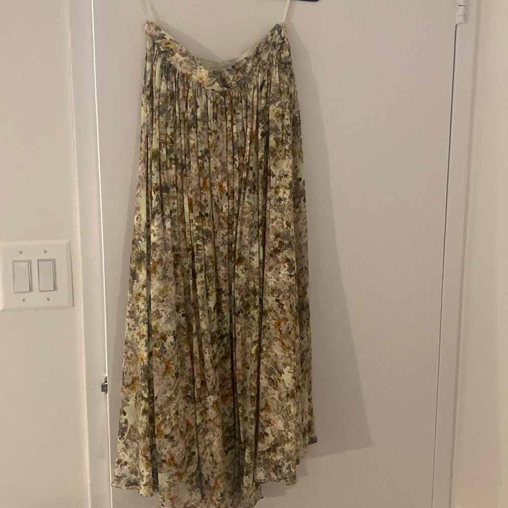 CO Spring Summer 2020 Floral Skirt - Picture 1 of 6